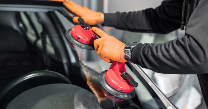 Everything You Need to Know About Windshield Replacement: From Cost Breakdown to Legal Requirements